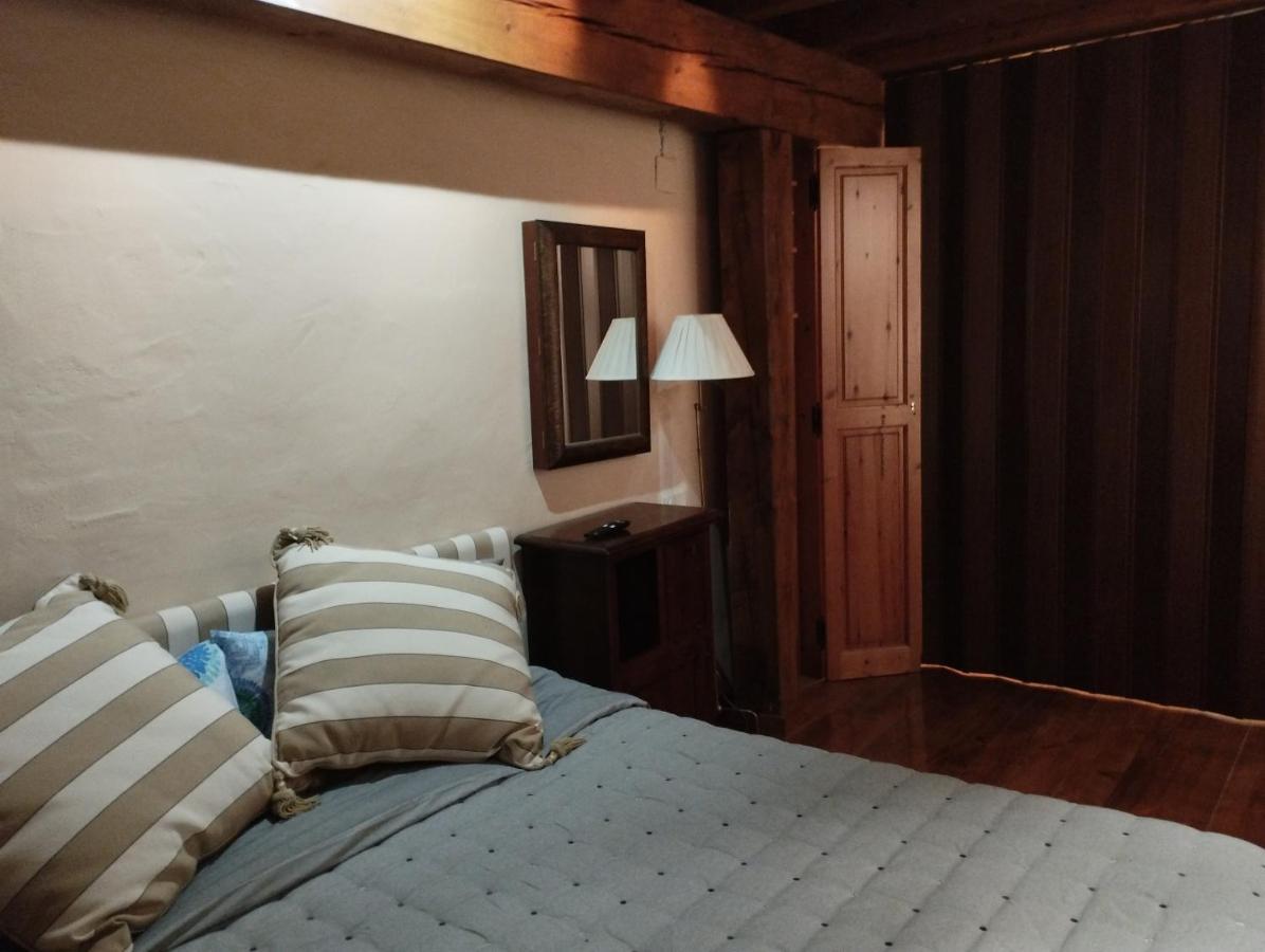 Esqui, Aigueestortes Y Boi-Tauell A Tus Pies En Ebrehogar Pla de l'Ermita Bagian luar foto