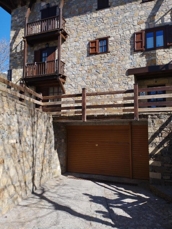 Esqui, Aigueestortes Y Boi-Tauell A Tus Pies En Ebrehogar Pla de l'Ermita Bagian luar foto